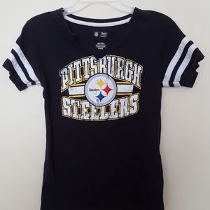 Women's Pittsburgh Steelers shirt